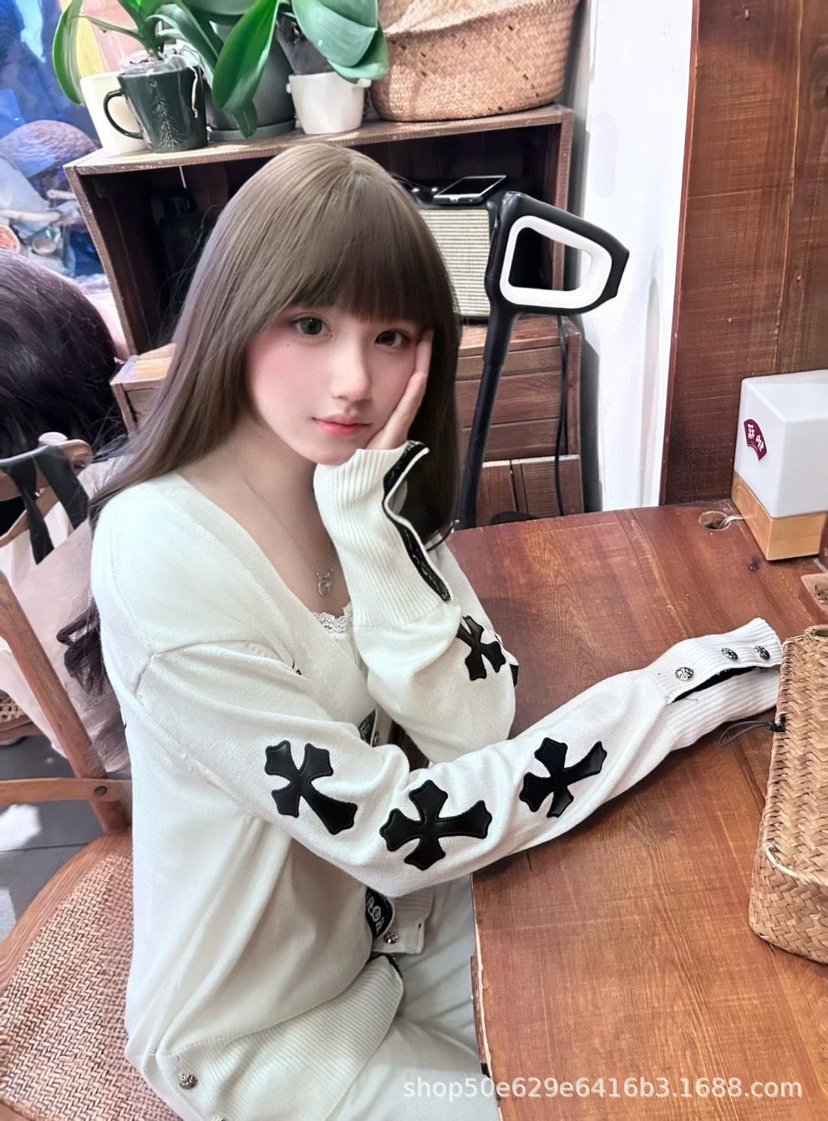 Chrome Hearts Knitted Long-Sleeved Single-Brebreasted V-neck Cardigan Sweater