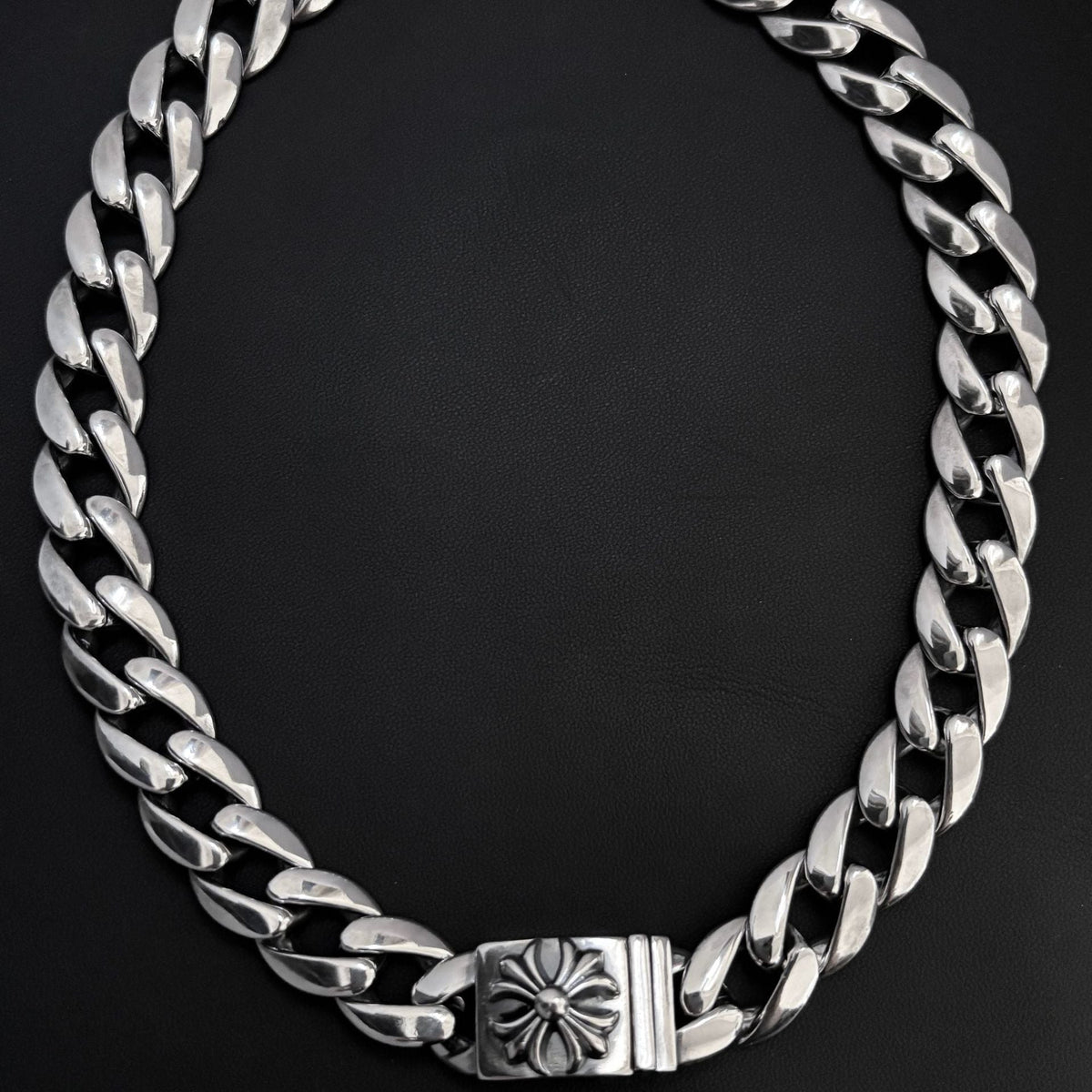 Chrome Hearts thick sword cross flower hip-hop necklace